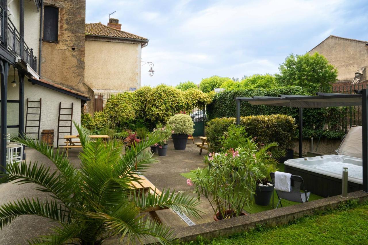 Hotel Le Loft Trie-sur-Baise Bagian luar foto