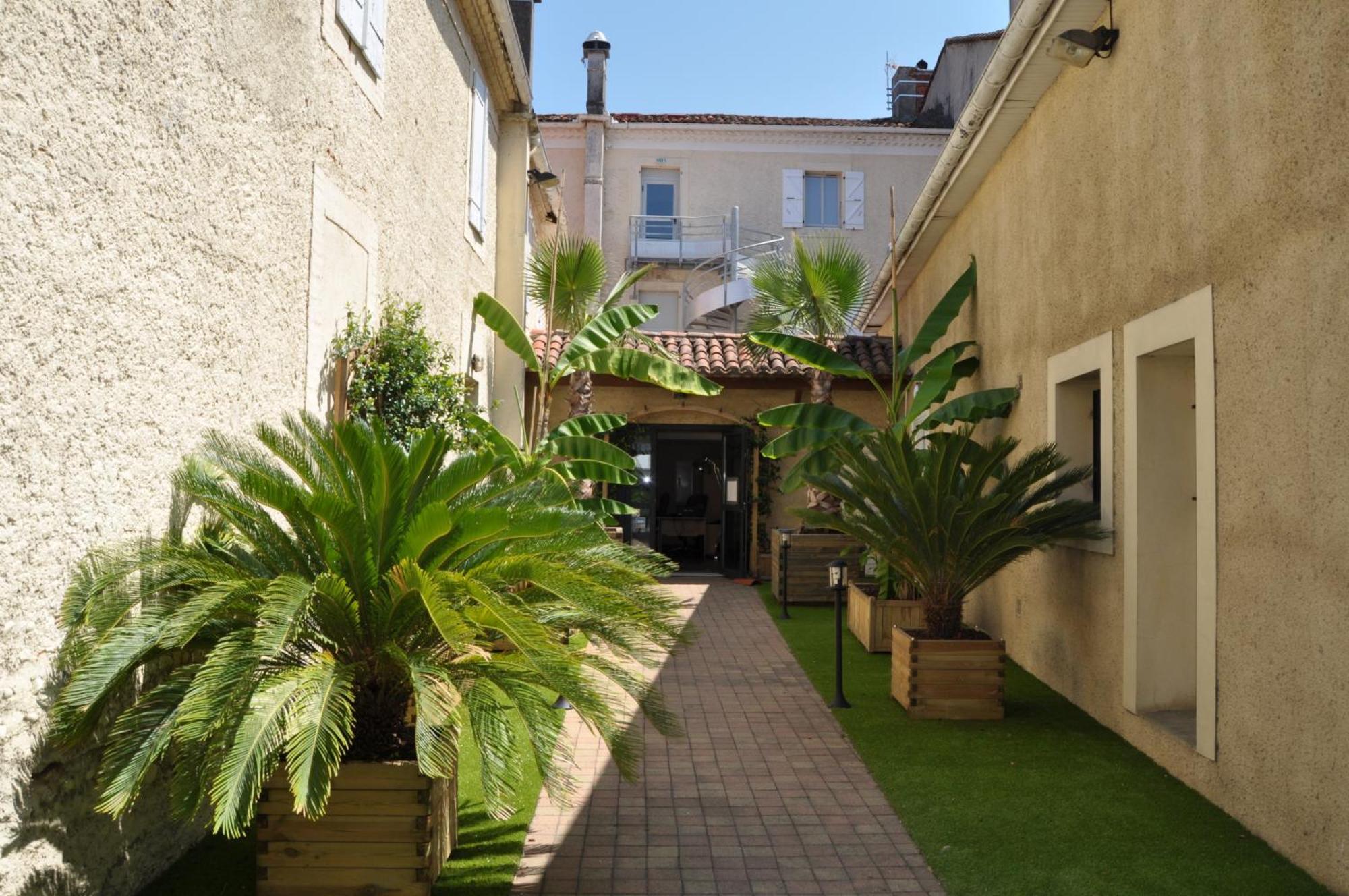 Hotel Le Loft Trie-sur-Baise Bagian luar foto