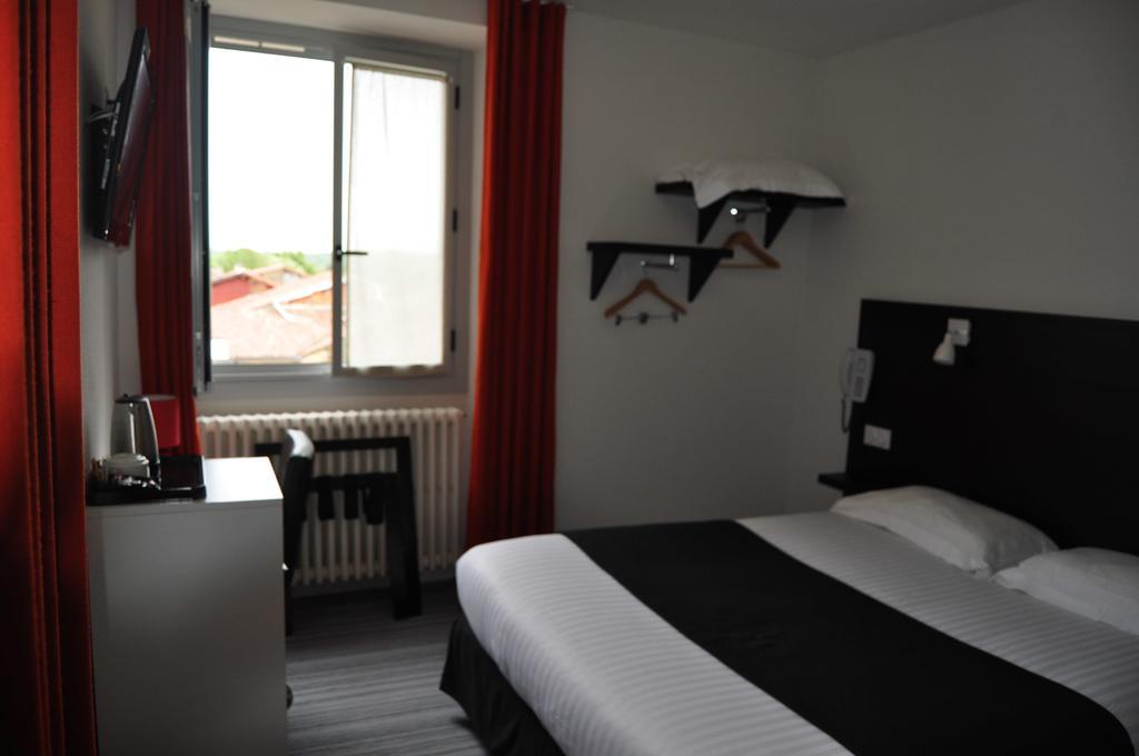 Hotel Le Loft Trie-sur-Baise Bagian luar foto